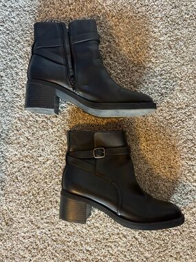 Cool chunky heel boot - Size 8 Women’s